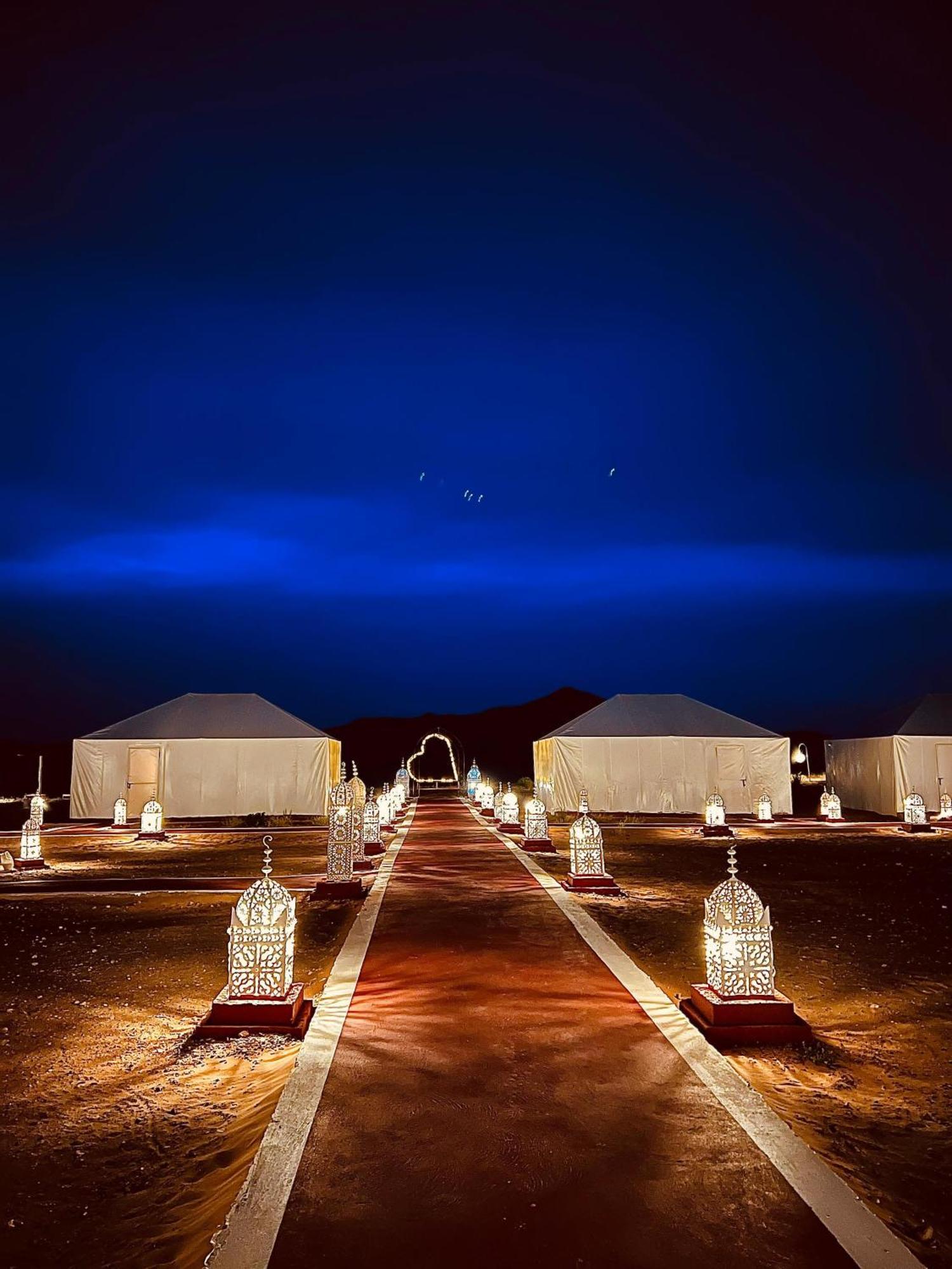 Fabulous Luxury Camp Hotel Merzouga Exterior foto